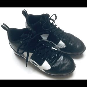 🏈 UNDER ARMOUR CRUSHER BOUND MENS FOOTBALL CLEATS 🏈